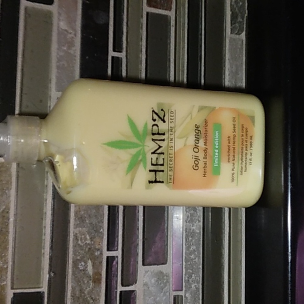 Hempz lotion